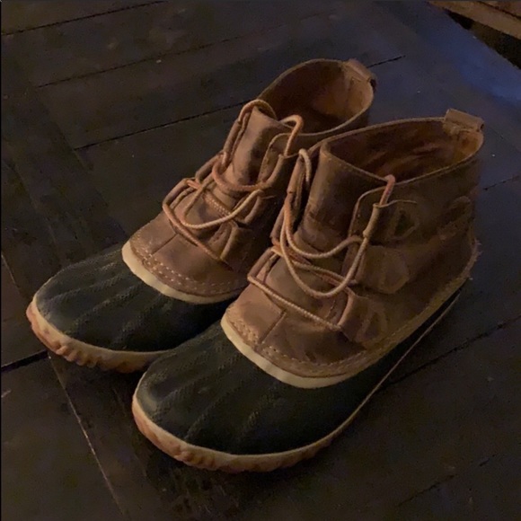 sorel walkabout boots